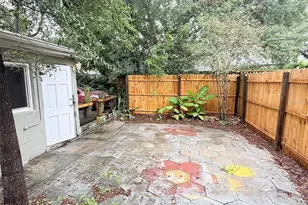 776 27th Ave N, Saint Petersburg, FL 33704 - Photo 17