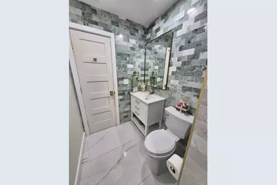 5817 Tampa Shores Boulevard, Tampa, FL 33615 - Photo 17