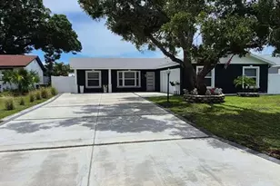 5817 Tampa Shores Blvd, Tampa, FL 33615 - Photo 1