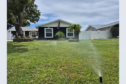 5817 Tampa Shores Boulevard, Tampa, FL 33615 - Photo 3