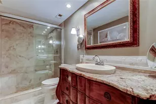 9450 Harbor Greens Way, Seminole, FL 33776 - Photo 27