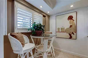 9450 Harbor Greens Way, Seminole, FL 33776 - Photo 5