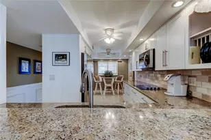 9450 Harbor Greens Way, Seminole, FL 33776 - Photo 15