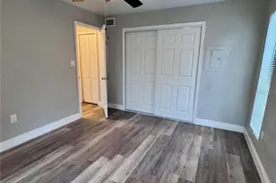 8649 Fancy Finch Dr, Tampa, FL 33614 - Photo 11