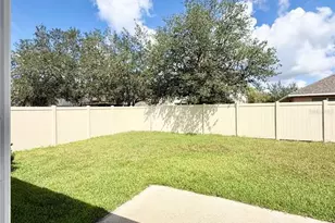 20216 Still Wind Dr, Tampa, FL 33647 - Photo 11