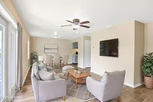 4995 Cobia Dr SE, Saint Petersburg, FL 33705 - Photo 3