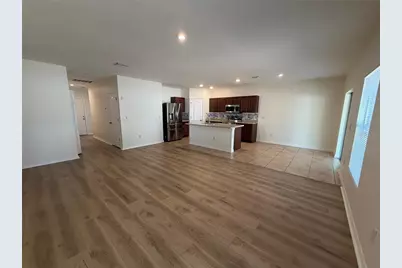 10119 Candleberry Woods Lane, Gibsonton, FL 33534 - Photo 3