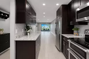 1028 Apollo Beach Blvd, Apollo Beach, FL 33572 - Photo 9