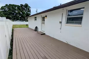 3718 53rd Ave N, Saint Petersburg, FL 33714 - Photo 5