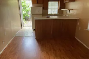 1661 27th Ave N, Saint Petersburg, FL 33713 - Photo 3
