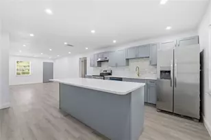 3014 E Osborne Ave, Tampa, FL 33610 - Photo 9