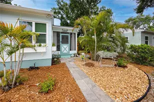 1212 Hull St S, Gulfport, FL 33707 - Photo 9