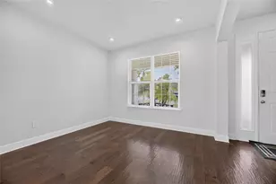 12234 Blue Pacific Dr, Riverview, FL 33579 - Photo 9