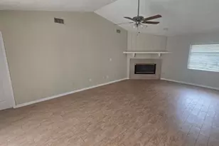 5461 Oakridge Dr, Palm Harbor, FL 34685 - Photo 3