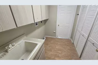 5461 Oakridge Drive, Palm Harbor, FL 34685 - Photo 13