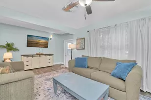 2925 Park St N, Saint Petersburg, FL 33710 - Photo 3