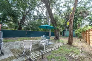 2925 Park St N, Saint Petersburg, FL 33710 - Photo 23