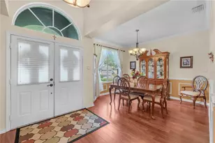 2219 Longmore Cir, Valrico, FL 33596 - Photo 15