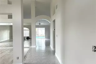 11417 Glenmont Dr, Tampa, FL 33635 - Photo 13