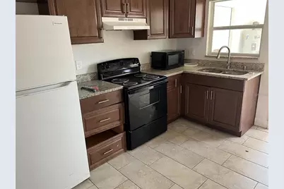 3301 E Ida Street, Tampa, FL 33610 - Photo 7