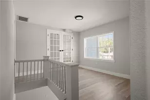 309 Bath St, Tarpon Springs, FL 34689 - Photo 15