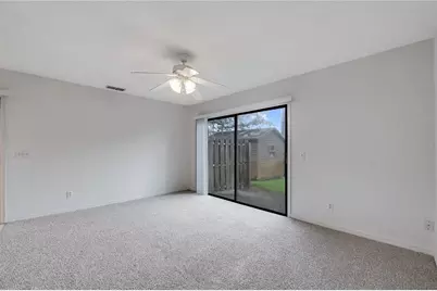 16547 Lake Brigadoon Circle, Tampa, FL 33618 - Photo 17