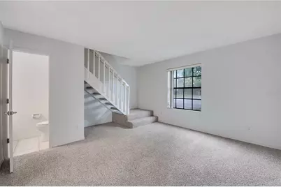 16547 Lake Brigadoon Circle, Tampa, FL 33618 - Photo 17