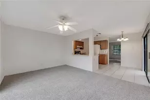 16547 Lake Brigadoon Cir, Tampa, FL 33618 - Photo 13