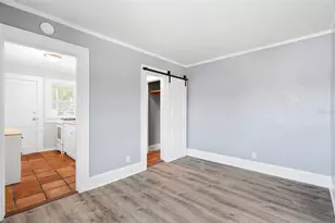 725 8th St N, Saint Petersburg, FL 33701 - Photo 19