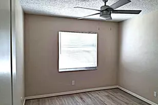 8308 123rd Ave, Largo, FL 33773 - Photo 25