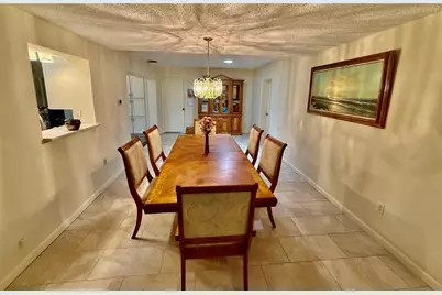 918 Bay Breeze Terrace, Largo, FL 33770 - Photo 17