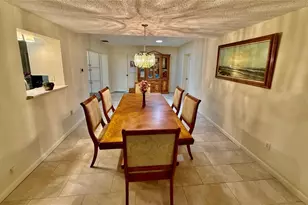 918 Bay Breeze Terrace, Largo, FL 33770 - Photo 17