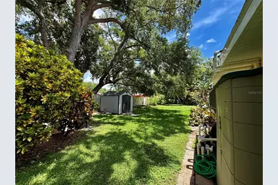 918 Bay Breeze Terrace, Largo, FL 33770 - Photo 77