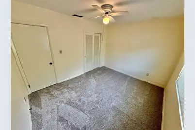 918 Bay Breeze Terrace, Largo, FL 33770 - Photo 45
