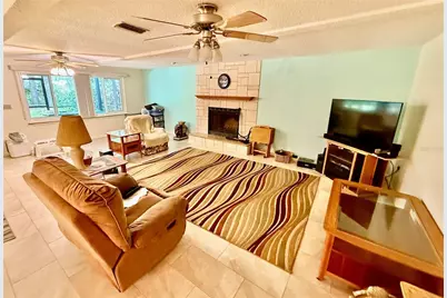 918 Bay Breeze Terrace, Largo, FL 33770 - Photo 21
