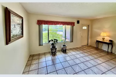 918 Bay Breeze Terrace, Largo, FL 33770 - Photo 7