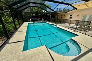 918 Bay Breeze Terrace, Largo, FL 33770 - Photo 3