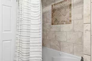 2001 Illinois Ave NE, Saint Petersburg, FL 33703 - Photo 41