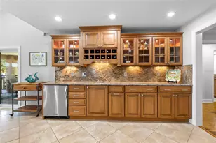 2001 Illinois Ave NE, Saint Petersburg, FL 33703 - Photo 17