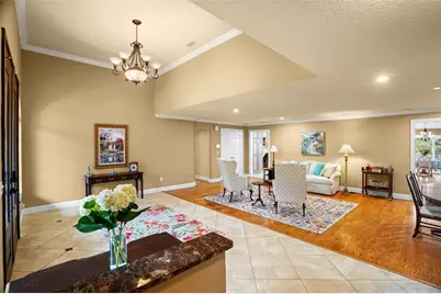 2001 Illinois Ave NE, Saint Petersburg, FL 33703 - Photo 7