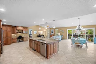 2001 Illinois Ave NE, Saint Petersburg, FL 33703 - Photo 19