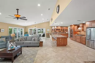 2001 Illinois Ave NE, Saint Petersburg, FL 33703 - Photo 23