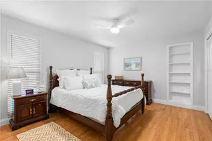 2001 Illinois Ave NE, Saint Petersburg, FL 33703 - Photo 35