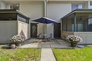 8003 Jasmine Dr, Tampa, FL 33637 - Photo 31