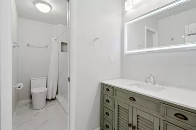 8003 Jasmine Drive #8003, Tampa, FL 33637 - Photo 19