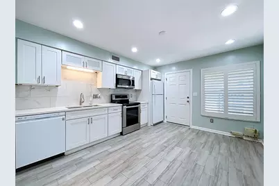 4517 W La Villa Lane, Tampa, FL 33611 - Photo 7
