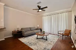 845 Normandy Trace Rd, Tampa, FL 33602 - Photo 3
