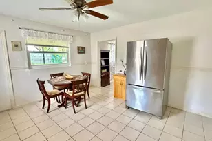 7215 James St, Port Richey, FL 34668 - Photo 7