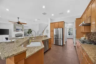 824 Islebay Dr, Apollo Beach, FL 33572 - Photo 29