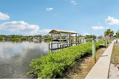 806 Blue Heron Boulevard, Ruskin, FL 33570 - Photo 25